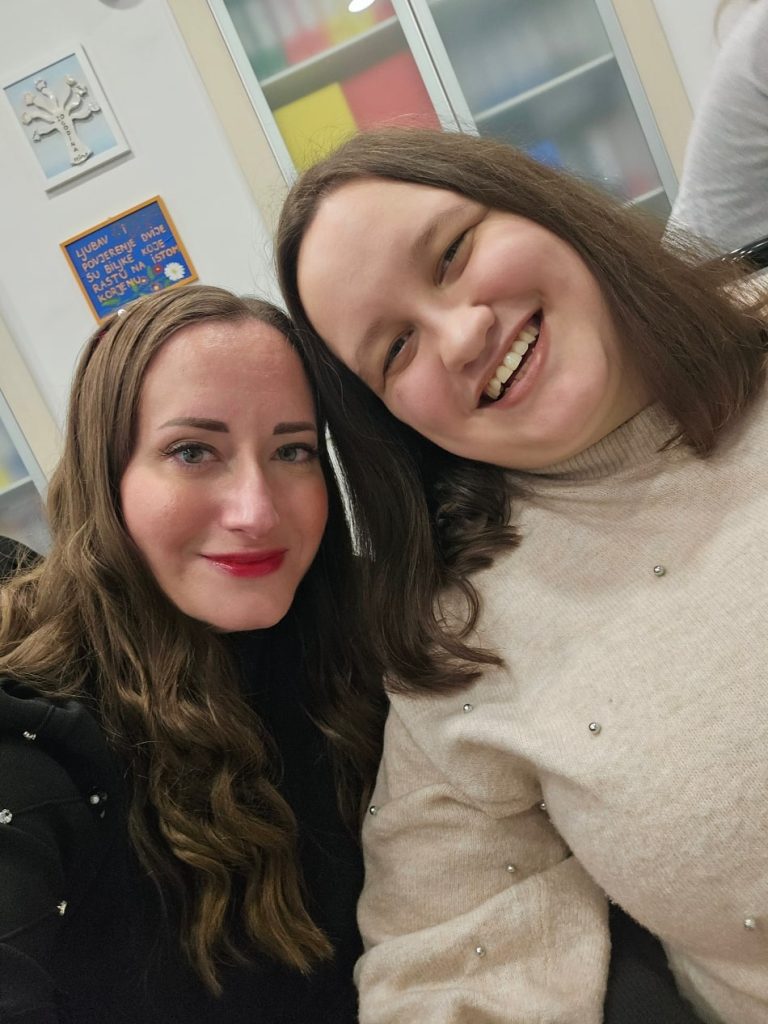 Bozicni-domjenak-2025-Udruga-Znam-Rijeka-8